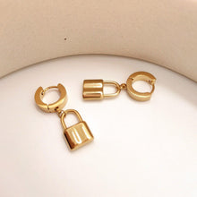 Load image into Gallery viewer, COLLEN PADLOCK Hoops - MYDEWI