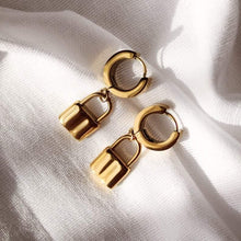Load image into Gallery viewer, COLLEN PADLOCK Hoops - MYDEWI