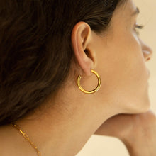 Load image into Gallery viewer, GOLD CHUNKY Hoops - MYDEWI