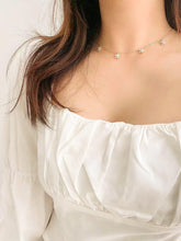 Load image into Gallery viewer, NERIUM Flower Chain Necklace - MYDEWI