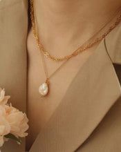 Load image into Gallery viewer, FAYE Pearl Chain Necklace - MYDEWI